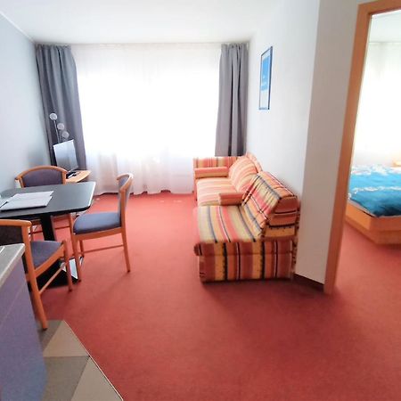Hotel garni Stephans Albergo Tettnang Exteriör bild
