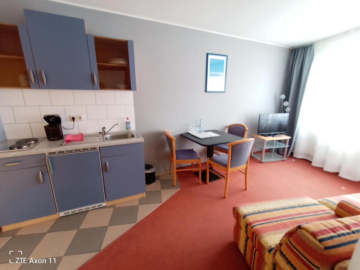 Hotel garni Stephans Albergo Tettnang Exteriör bild