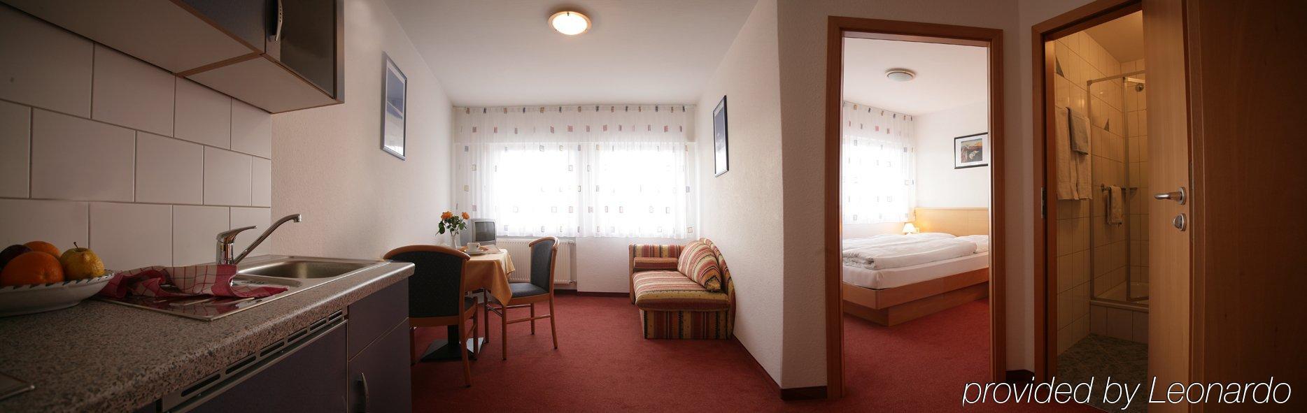 Hotel garni Stephans Albergo Tettnang Exteriör bild